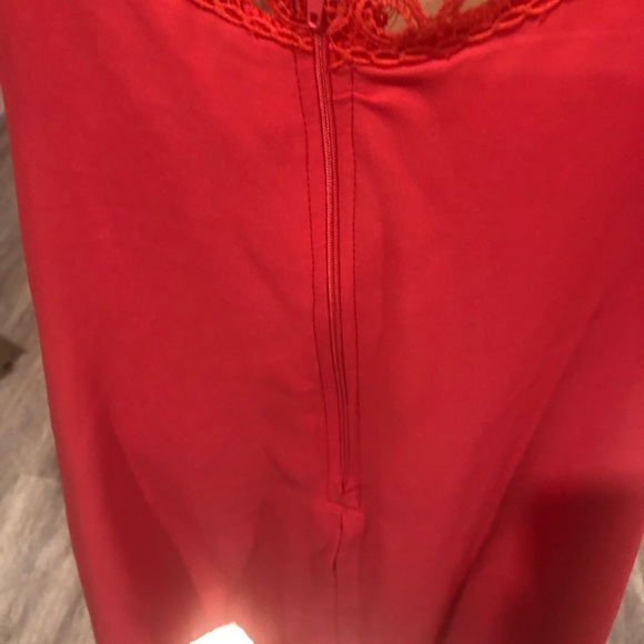 CHARLOTTE RUSSE vibrant coral dress with style. - Picture 4 of 5